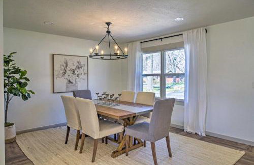 Retreat with Deck about 9 Mi to Downtown Springfield - Foto 3