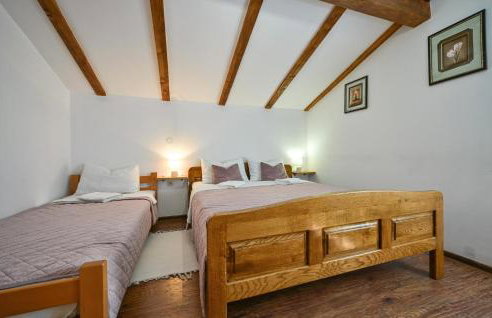 Nice Home In Vrbovec With Kitchen - Foto 5