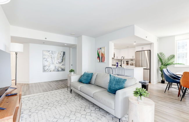 Elegant 2BR Apartment Minutes From DC - Foto 65