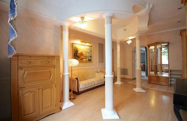 Lakshmi Apartment Universitet - Photo 1