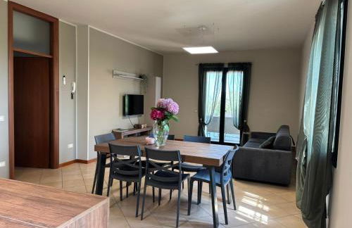 Padenghe Olive House - Ground-Floor Lake View Amid Olives - Foto 11