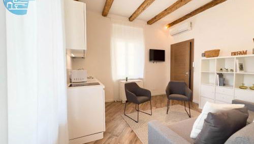 Basovizza 3 Alessandro Tirabora Short Rent - Foto 4