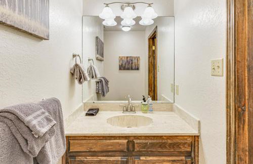 Walk to Lake & Trails: Angel Fire Home w/ Deck! - Foto 11