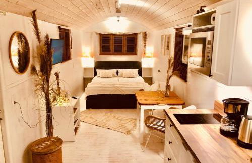 Zirkuswagen mit Outdoor Whirlpool und Garten - Foto 5