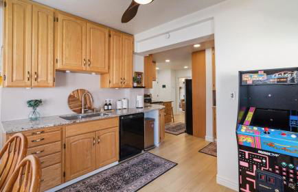 Family-Friendly 4BR Provo Home Near Provo Airport - Foto 8