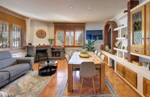 VILLA ARBUCIES with private pool - Foto 6