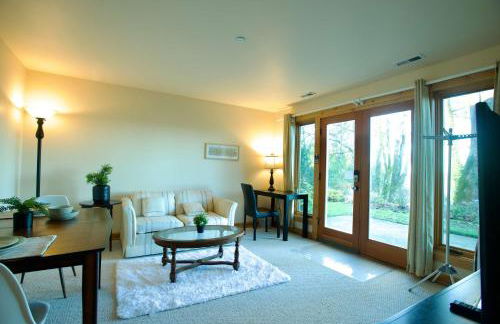 Serene King Suite Retreat on Quiet Mercer Island - Foto 2