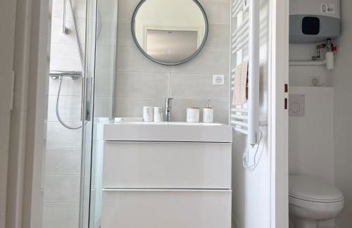 Superbe Maison Loft 80 m2 au calme avec jardin et parking privés proche Paris Disney la vallée village - Foto 32