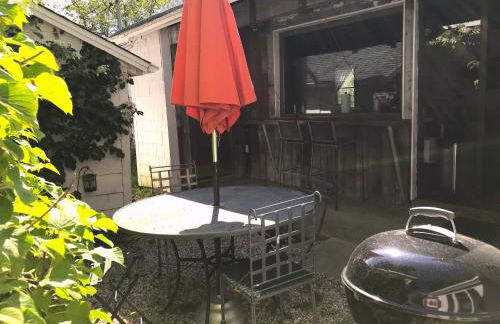 Large Beach Bungalow next to Pond - Foto 8