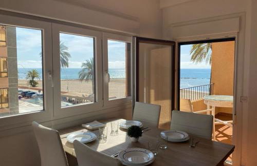 Apartamento frente al Mediterraneo - Foto 1