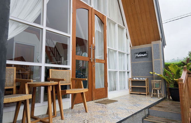 Platinum Villa Dieng - Foto 26