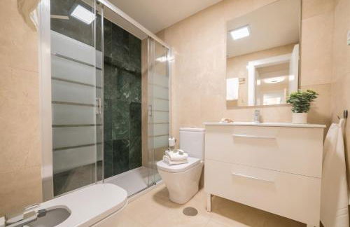 La Serna Premium Center - Photo 7