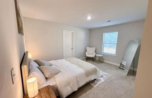 Luxury 5 Bedroom 4 bath open kitchen living room - Foto 23