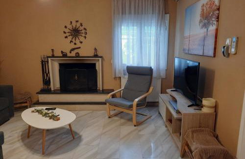 The House of Olive Trees - Photo 11