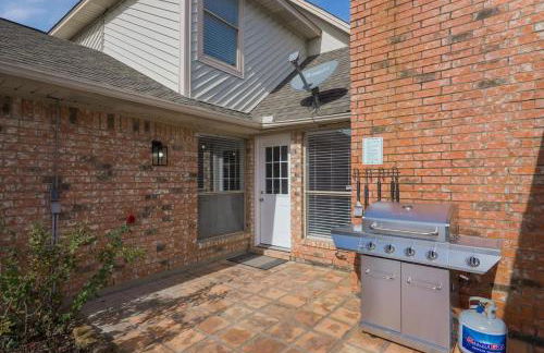 The Prestige Poolside Escape - 5BR with Cinema & Gaming - Foto 36