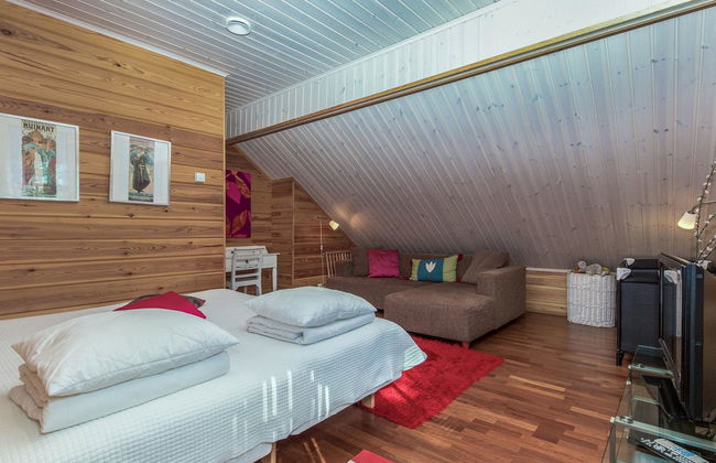 Koivuniemen rouva - Foto 16