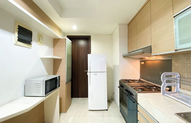 Modern Look And Comfort 2Br Kemang Village Apartment - Photo 31