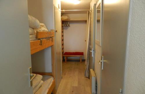 Appartement 6 pers, 1 cabine, au pied des pistes, balcon, ascenseur - FR-1-557A-50 - Foto 5