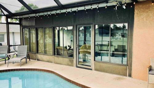 Heated Saltwater Pool Home Minutes to Beach - Foto 4