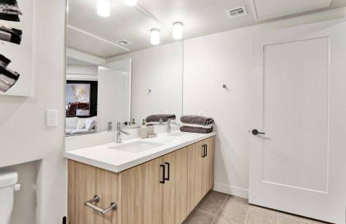 Modern 1BR near Irvine 30 Day Stay - Photo 15