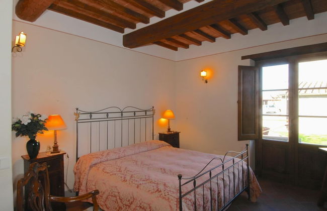Agriturismo near Cortona with Spacious Garden & Swimming Pool - Foto 3