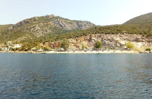 Trikeri pleasant stay - Photo 5