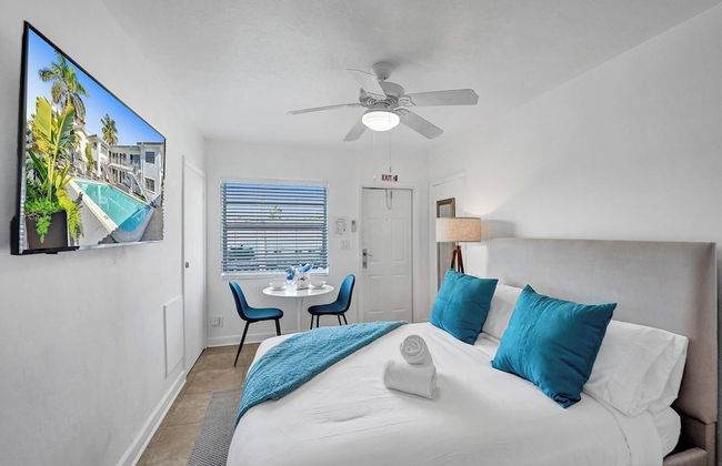 WAVES ON DESOTO - Photo 70