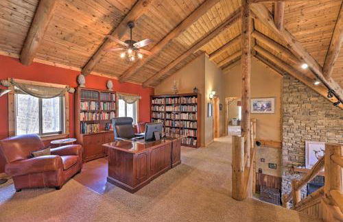 Serenity on the River Luxe Lewisburg Cabin! - Foto 12