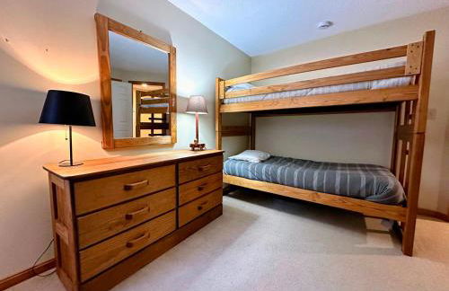 C13 Beautiful Bretton Woods ski-in ski-out townhouse for your family getaway to the White Mountains! - Foto 77