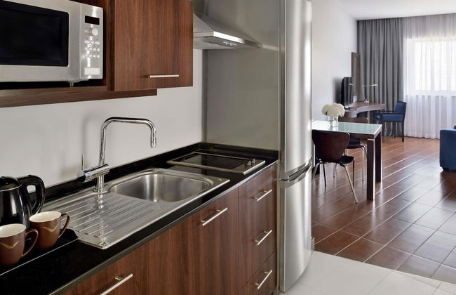 Movenpick Hotel Apartments Al Mamzar Dubai - Photo 61