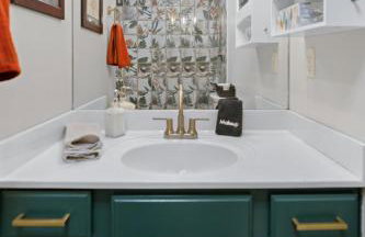 Stylish Home with in Home Gym AC Fully Fenced Yard - Foto 20