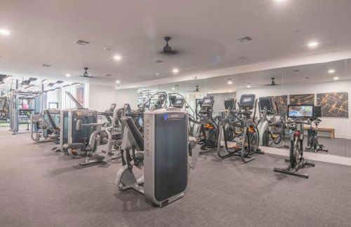 Proximity to TPC & Pools, Parking & Perfect for Families - H2057 - Foto 10