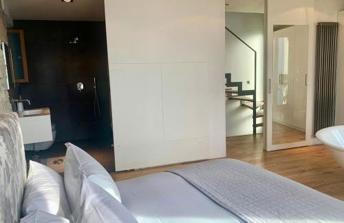 Romantic & Private Lake Como village house - Foto 8