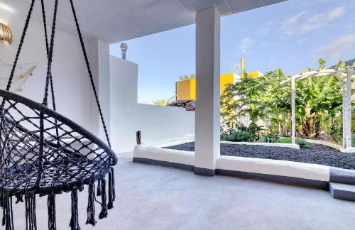 Spacious Home with Tropical Garden, BBQ, Near Seaside - Foto 17