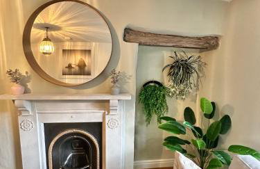 Muddy Boots-Arcade Royale - Photo 29