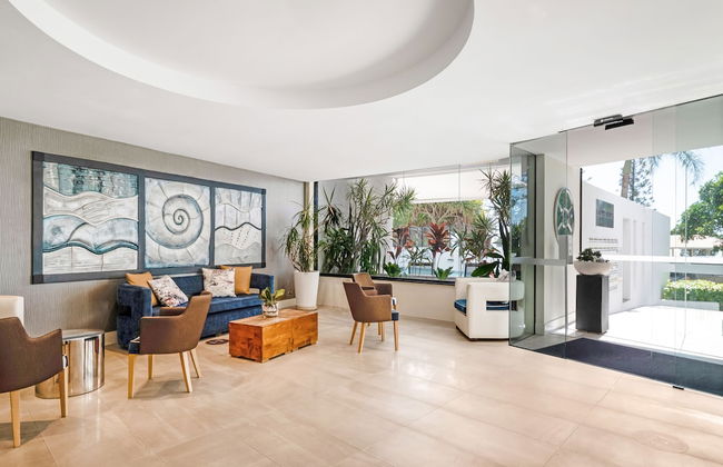 Mantra Coolangatta Beach - Photo 4