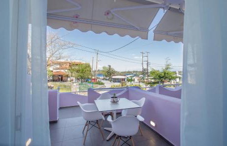 Ormos View Apartments - Photo 1