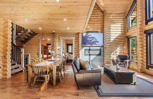 Log House Chalet, Volleyball field, Sauna, Hot Tub - Foto 71