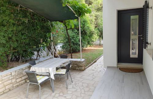 Villa Rosa with yard and children's playground - Foto 13