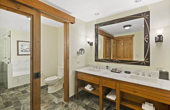 1230 Studio at The Lodge at Spruce Peak - Photo 7