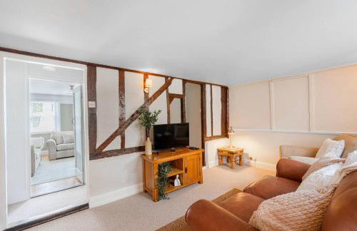 Prime Location - Southwold Gem - Sleeps 8 - Whole Cottage - Photo 6