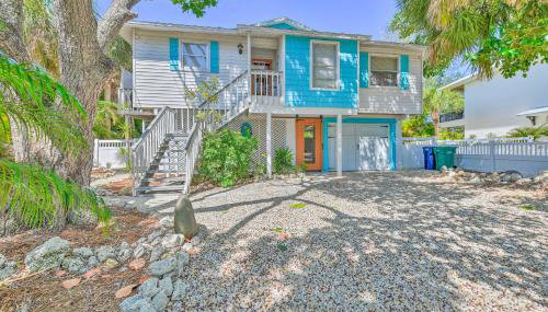 Canal-front Gem with Pool and Hot Tub in Anna Maria - Foto 2