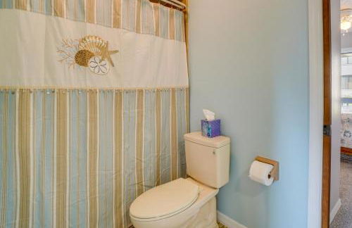 Walk to Restaurants Downtown Leesburg Townhome! - Foto 19