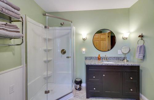 White Swan Lake Home Near Hiking and Snowmobiling! - Foto 19