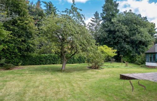 Spacious 6BR Villa in 32 Le More Birmingham with 7 Beds and Free Onsite Parking - Foto 55