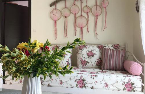 Iris Deluxe Suites 1 - Photo 21