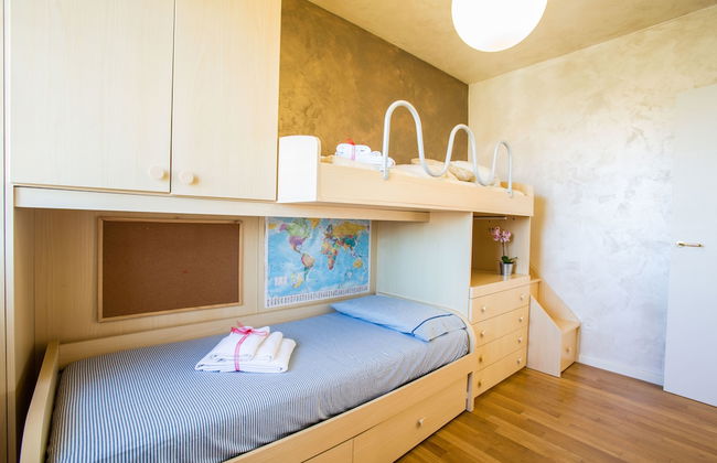 Bright Apartments Desenzano - Cascinale Pool 1 - Photo 3