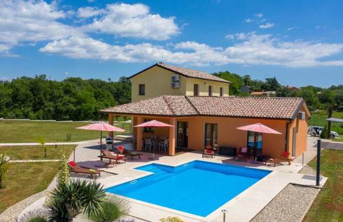 Villa in Pazin with Private Pool - Foto 28