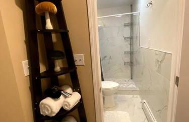 Cozy Boston Getaway Apartment! Free Parking - Foto 26