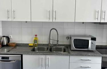 Island Heart- Family Retreat- Free parking garage - Foto 9